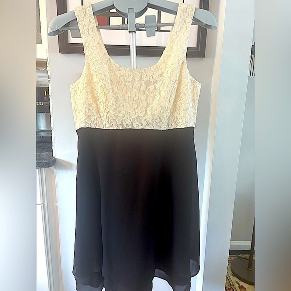 Vintage Mint CDC Evening Lace Bodice Cocktail Dress – Mid-Late 1990s – Size 8" - Picture 2 of 11